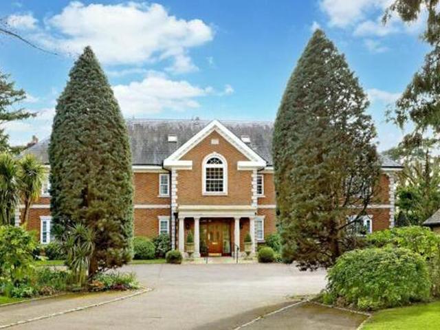 House for sale in Beaconsfield, Penn Bottom