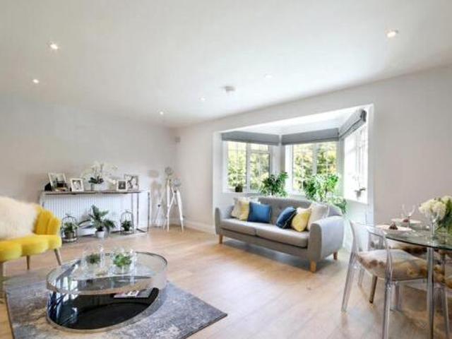 House for sale in Beaconsfield, Penn Bottom