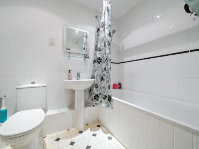 Apartment for sale in Beckenham, Greater London