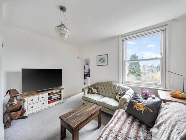 Apartment for sale in Beckenham, Greater London
