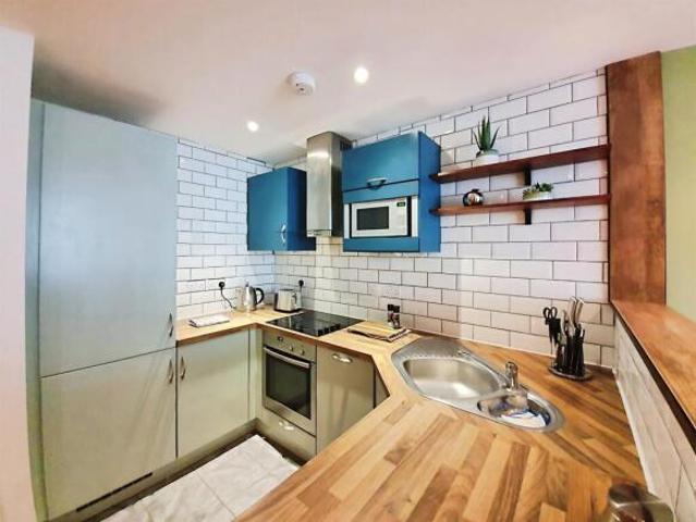Apartment for sale in Rodbourne, Swindon