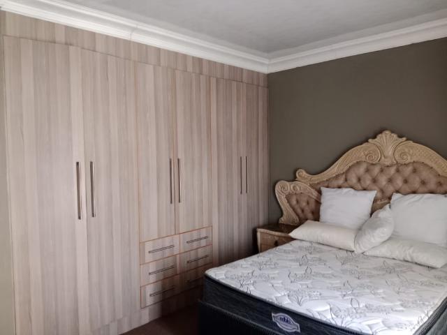 Apartment for sale in Lejweleputswa, Free State