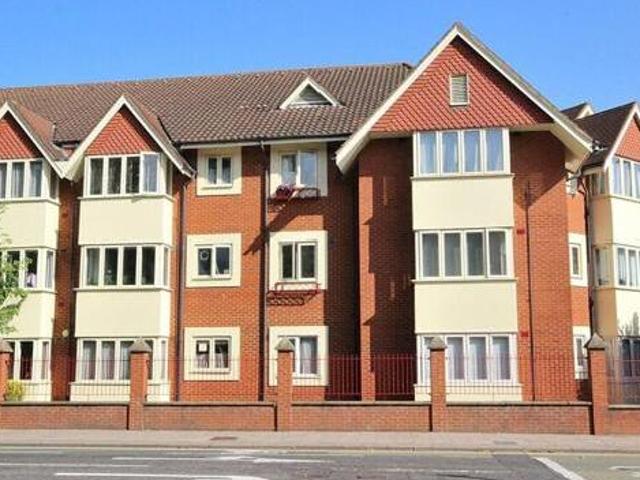 House for sale in Bedford