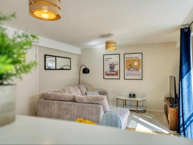 Apartment for sale in Beith, North Ayrshire