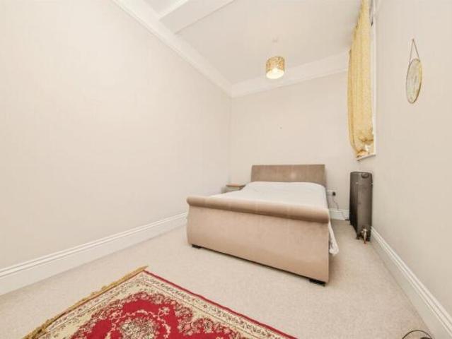 Apartment for sale in California, Key Street