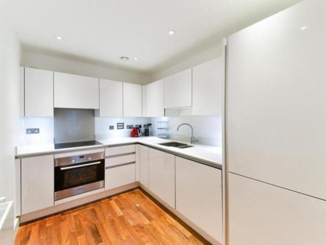 Apartment for sale in Greenwich Town Centre, Greater London