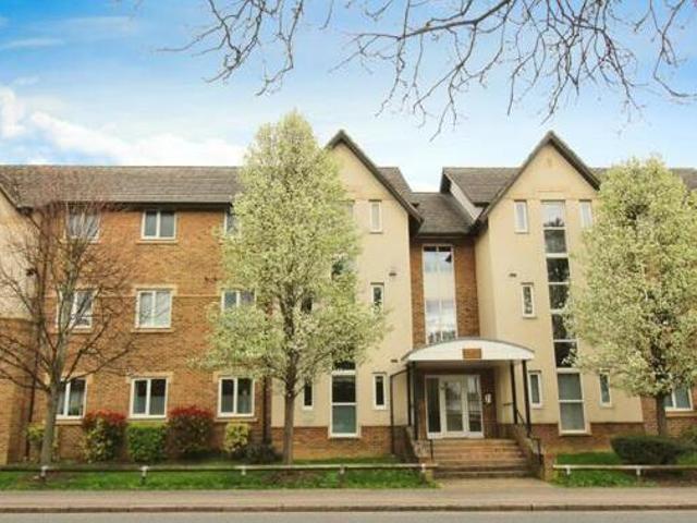 House for sale in Ashlyns Estate, Pouchen End