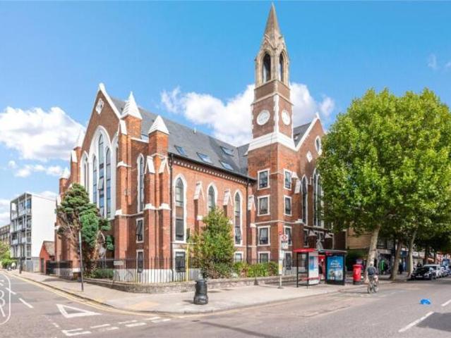 Apartment for sale in London Borough of Tower Hamlets, Greater London