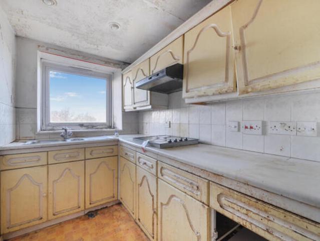 Apartment for sale in London Borough of Croydon, Upper Norwood