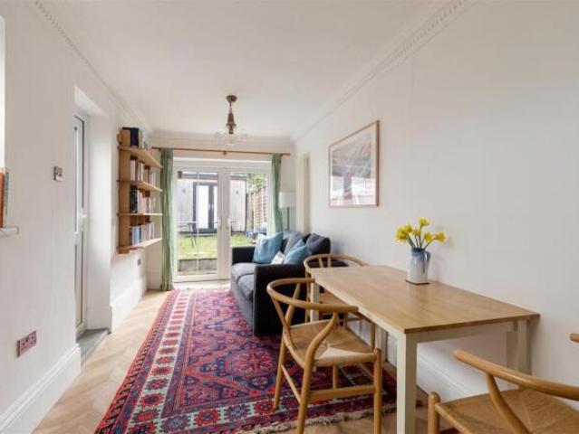 Apartment for sale in Walthamstow, Greater London