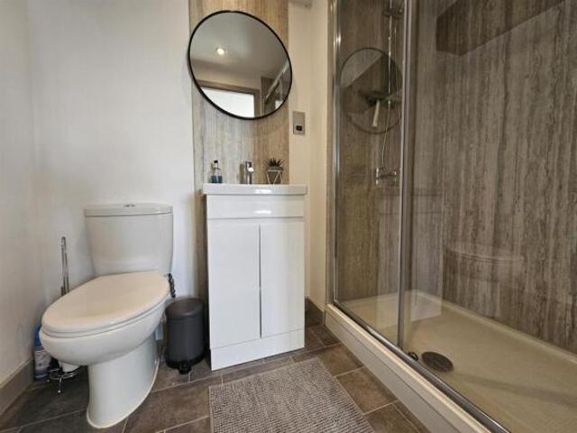 Apartment for sale in Gloucester, Gloucestershire