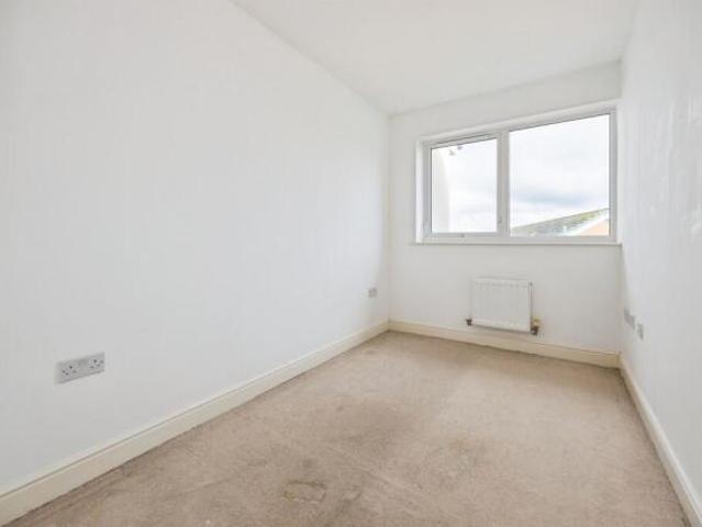 Apartment for sale in Willesborough, Bridgefield