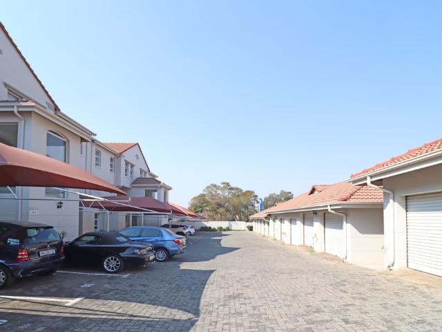 Apartment for sale in Rosebank, Gauteng