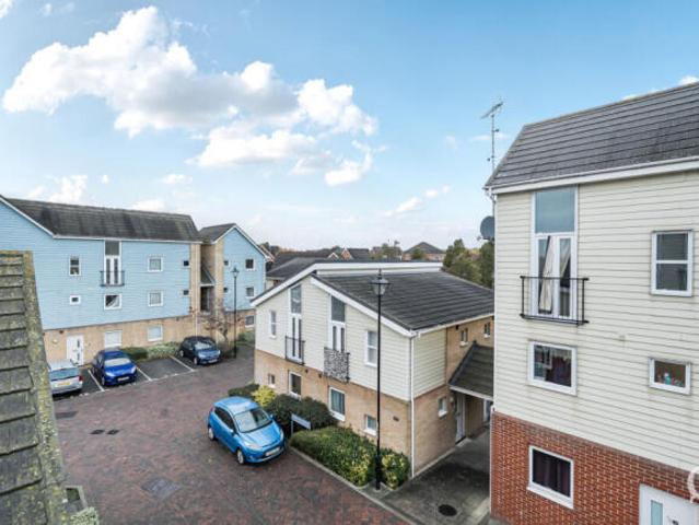 Apartment for sale in Oad Street, Kent