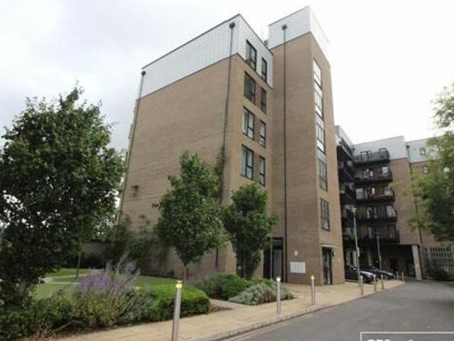 House for sale in Elstree and Borehamwood, Borehamwood