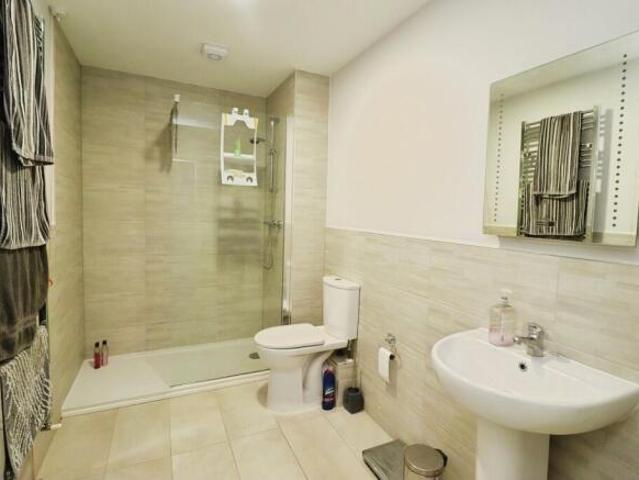 Apartment for sale in Boultham, Brayford
