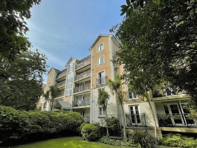 House for sale in Bournemouth, Bournemouth, Christchurch and Poole