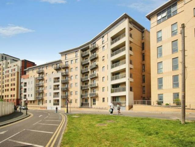 Apartment for sale in West Yorkshire