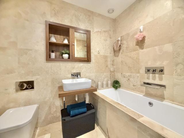 Apartment for sale in City Centre, Scotland