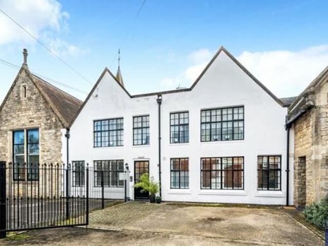 House for sale in Brackley, Northamptonshire