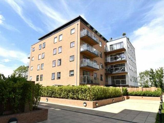 House for sale in Bracknell
