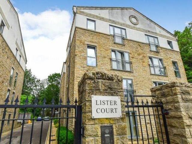 House for sale in West Yorkshire
