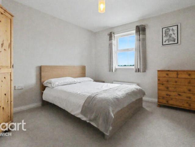 Apartment for sale in California, Key Street