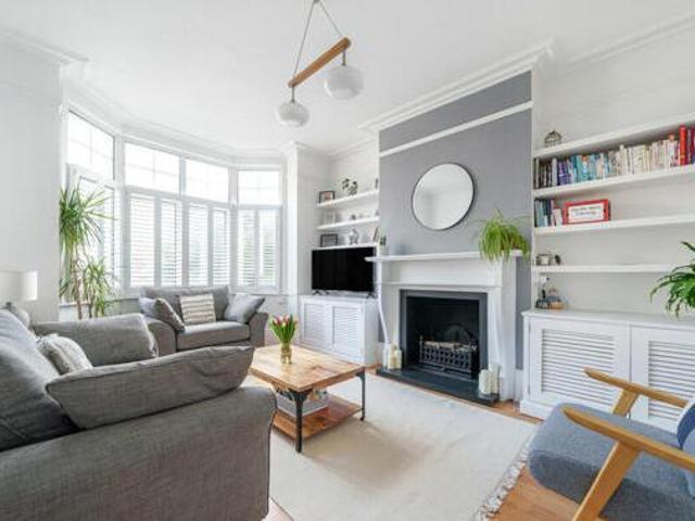 House for sale in Brentford End, Greater London