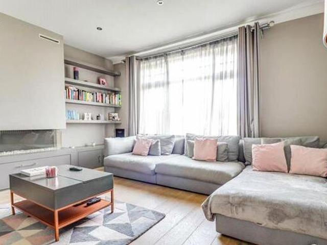 House for sale in Navestock Side, Essex