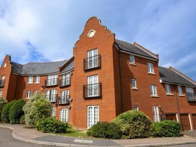 House for sale in Clements Park, Navestock Side