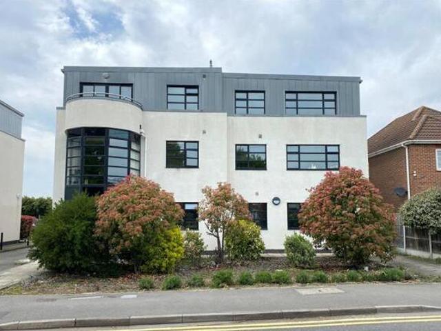 House for sale in Navestock Side