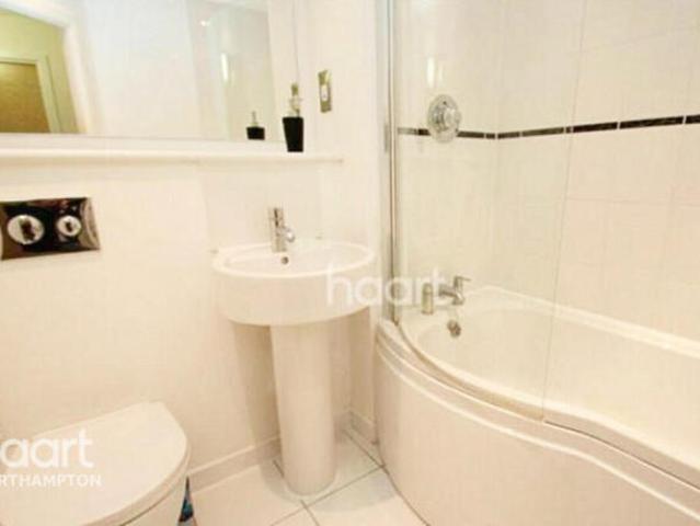 Apartment for sale in Semilong, Northampton