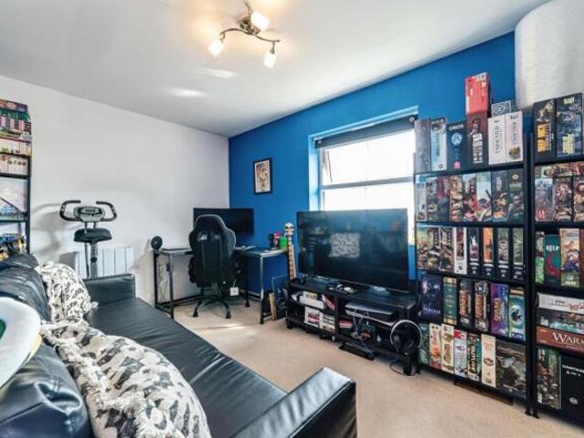 Apartment for sale in Priest Down, Hampshire