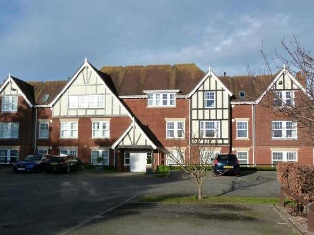 House for sale in Kingsgate, Thanet