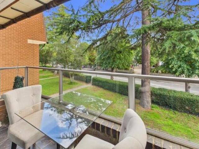 Apartment for sale in Hampton Green, Cambridgeshire