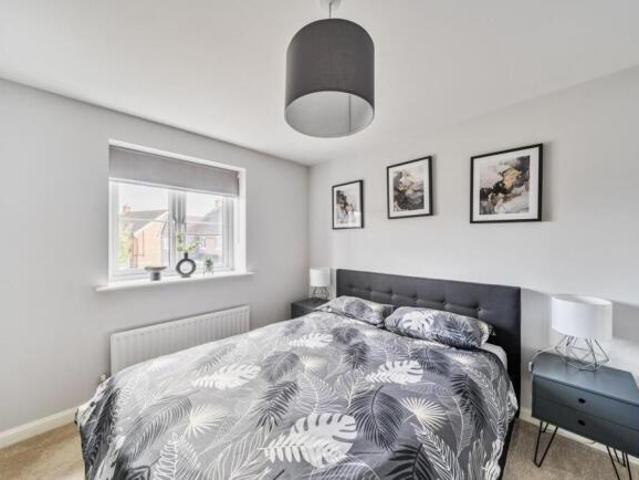 Apartment for sale in Midway, Kent