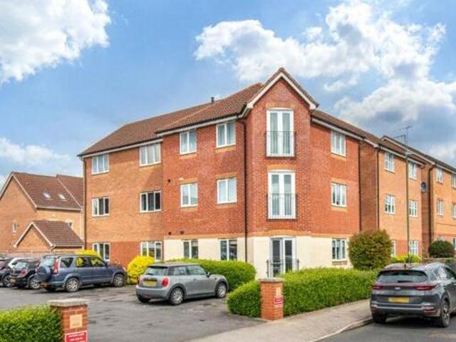 House for sale in Stoke Pound, Bromsgrove