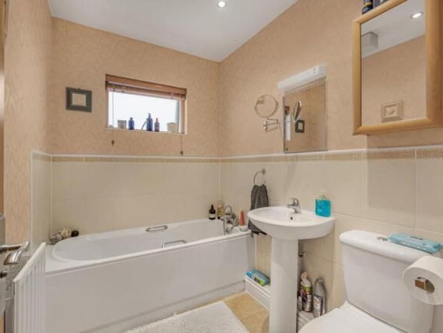 Apartment for sale in Golden Valley, Gloucestershire