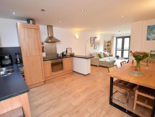 Apartment for sale in City Centre, Georgia