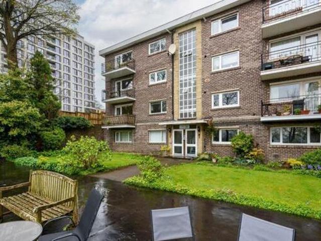 House for sale in Broomhill, Sheffield