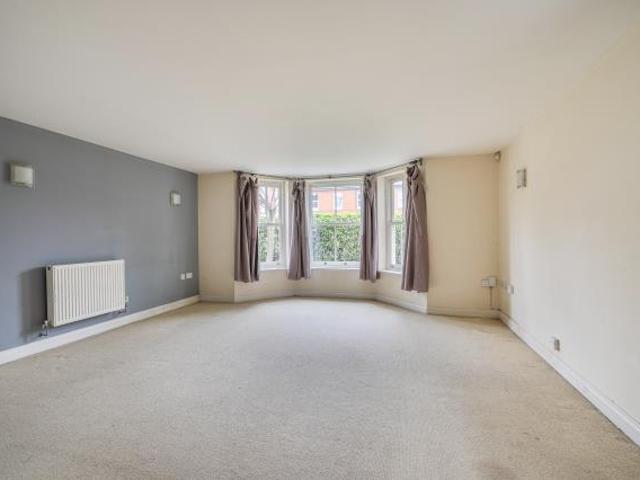 Apartment for sale in Reading West, Reading