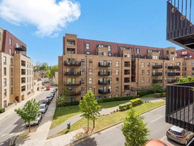 Apartment for sale in Woolwich, Greater London