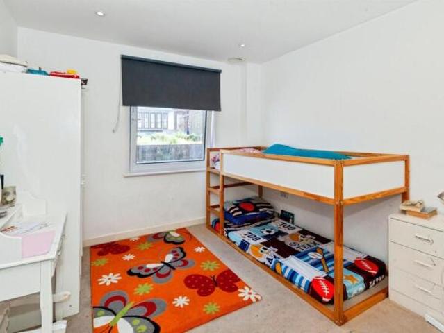 Apartment for sale in Chalvey, Slough