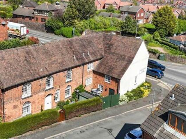 House for sale in Camp Hill, Warwickshire