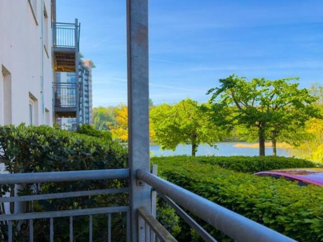 Apartment for sale in Cardiff Bay, Falcon Lodge