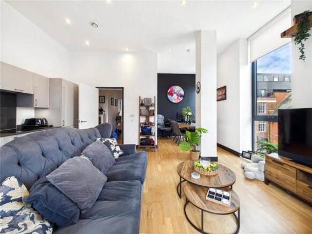 Apartment for sale in Moulsham, Chelmsford