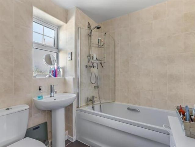 Apartment for sale in Menston, Bradford
