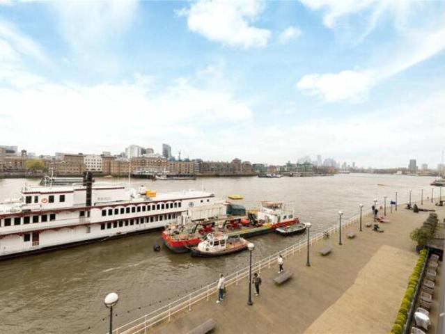 Apartment for sale in Cat Hill, England