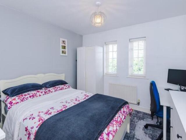 Apartment for sale in Dutton, Cheshire