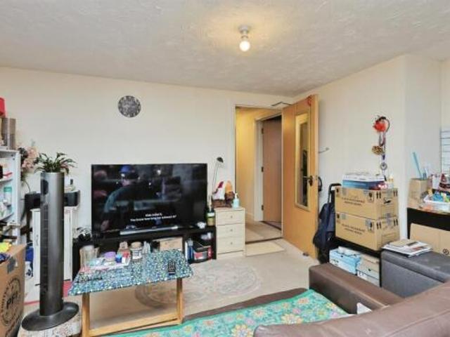 Apartment for sale in East Bank, Norfolk